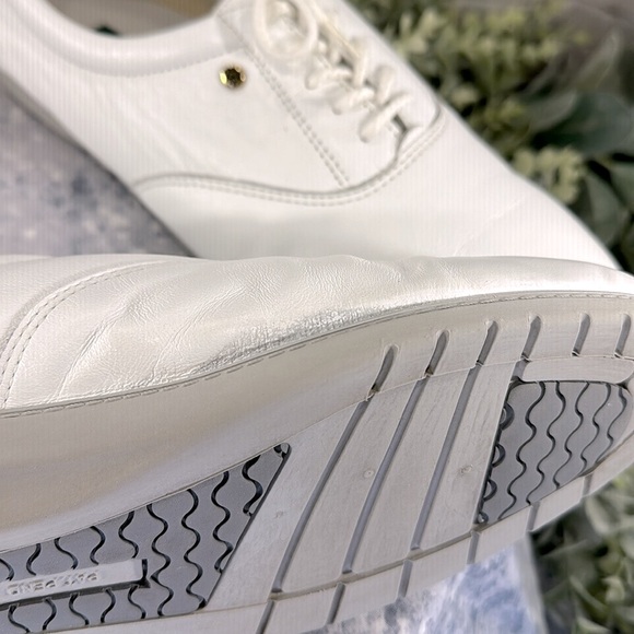 Easy Spirit “Motion” White Leather Round Toe Flex-Comfort Oxfords WMS 12M🤍GUC - Picture 10 of 12